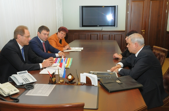 23 ������ 2013 ���� ���������� ������� ������� ������������ ��������� ��� ������, ����� �������� ���������� ��������� �� ����� ������ �.�.�������� � ����������� ������������� ������� �.�.�������.